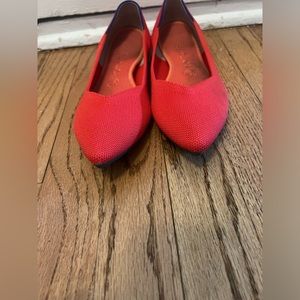 ROTHY’s RED FLATS
